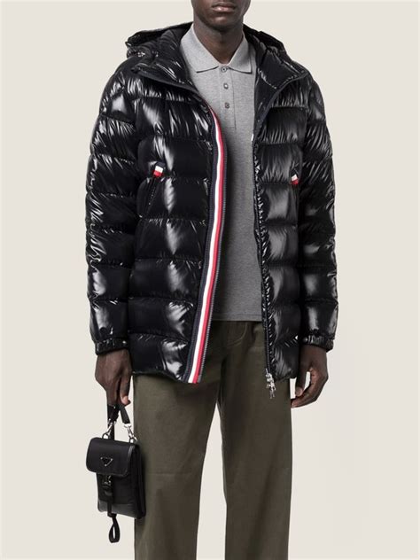 giubbotto moncler nero lucido uomo|moncler it uomo accesso.